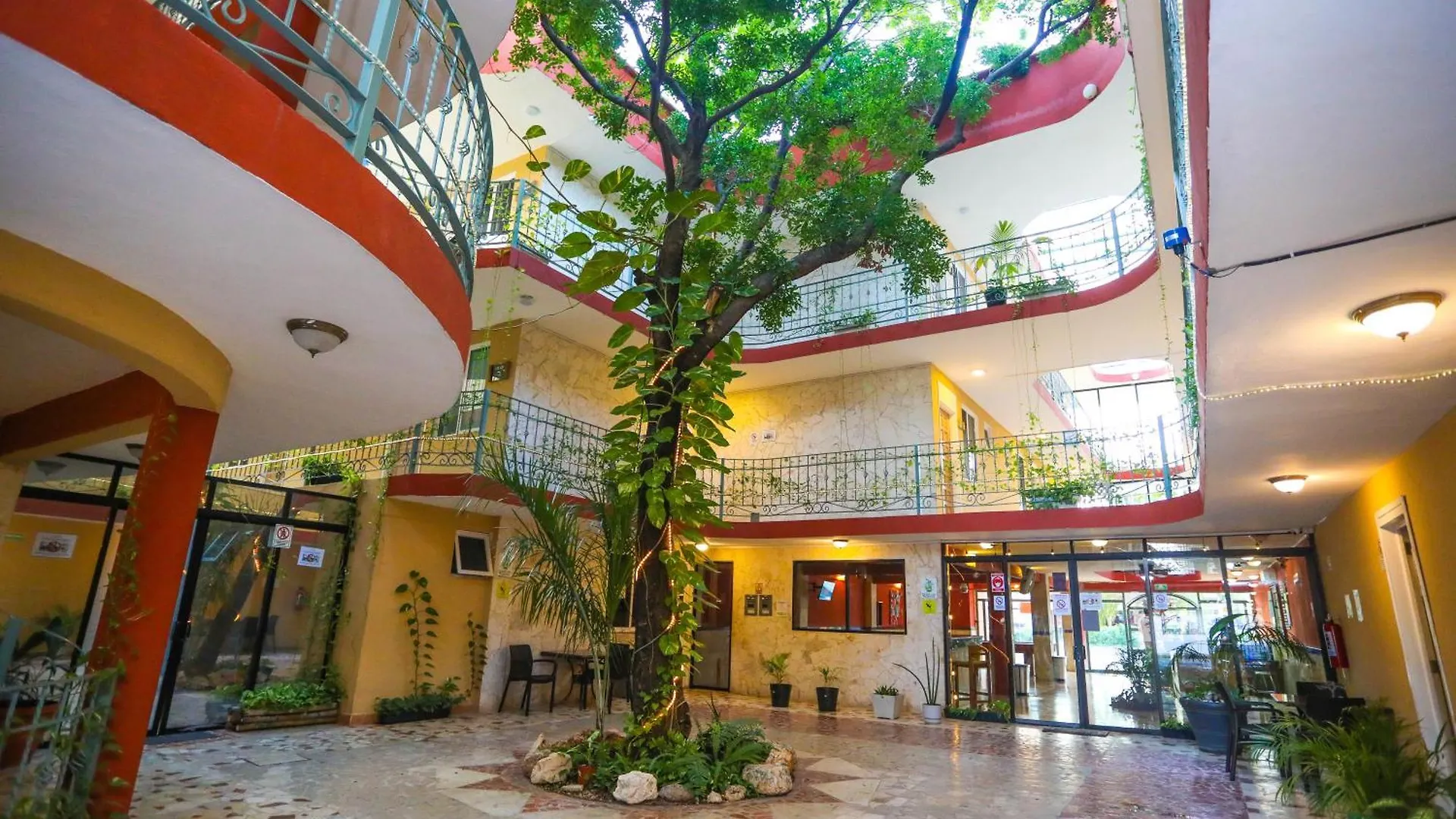 Hotel Santa Maria Cancun 3*,